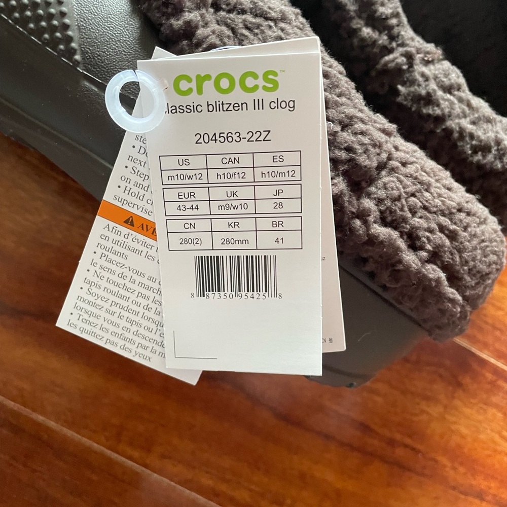 Womens Crocs classic Blitzen III